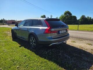 Volvo V90 Cross Country 2.0 173kW