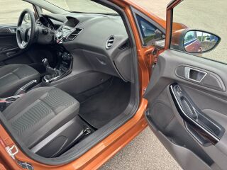 Ford Fiesta Titanium 1.6 TDCi 70kW