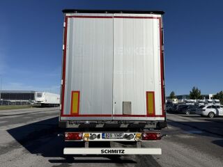 Schmitz Semitrailer Curtainsider Standard