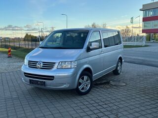 Volkswagen Caravelle L1H1 4-Motion 4*4 Comfortline 2.5 Tdi 96кВ