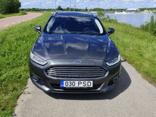 Ford Mondeo Titanium   Pack 2 2.0 132kW