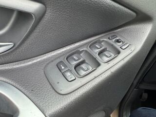 Volvo XC90 Summum 2.4 147кВ