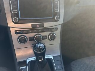 Volkswagen Passat b7 1.6 77kW