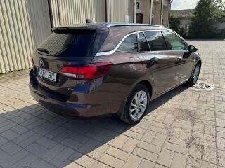 Opel Astra 1.6 100kW
