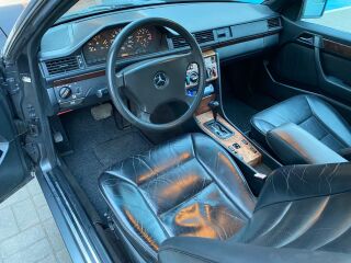 Mercedes-Benz CE 230 2.3 R4 97kW