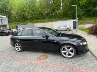 Audi A4 TFSI S-Line 1.8 88kW
