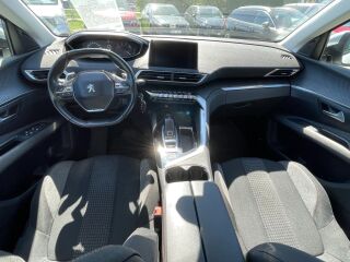 Peugeot 5008 1.5 96kW