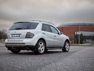 Mercedes-Benz ML 350 Edition 10 OFF-ROAD Pro Engineering Package 3.5 V6 200kW