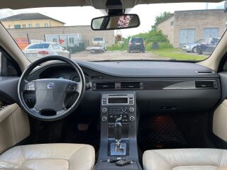 Volvo S80 3.2 R6 175kW
