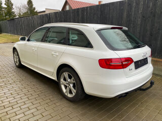 Audi A4 Comfortline 2.0 TDI 105kW