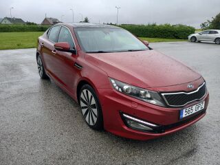 Kia Optima Exclusive Infinity 1.7 R4 100кВ