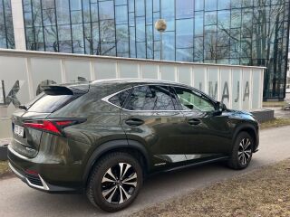 Lexus NX 300h KYUSHU EDITION 2.5 114kW