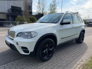 BMW X5 40d SPORTPAKET 3.0 225кВ