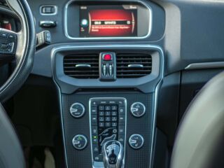 Volvo V40 2.0 110kW