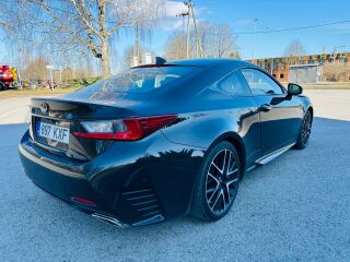 Lexus RC 300h F-Sport 2.5 133kW