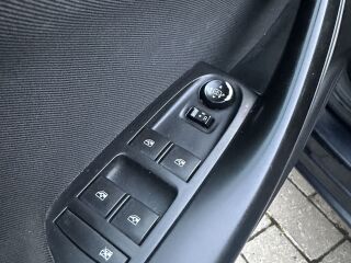 Opel Astra Turbo Excite 1.4 92кВ