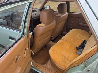 Mazda 626 LX 2.0 66kW