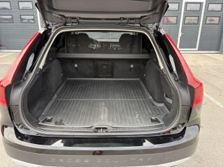 Volvo V90 Cross Country D4  AWD 2.0 140кВ
