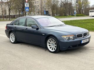 BMW 745 President Lux 4.4 V8 245kW