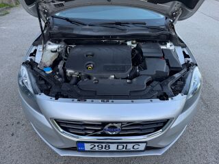 Volvo V40 Momentum 1.6 D2 84kW