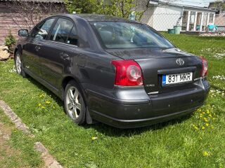 Toyota Avensis 1.8 95kW