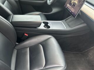 Tesla Model Y Long Range AWD 258kW