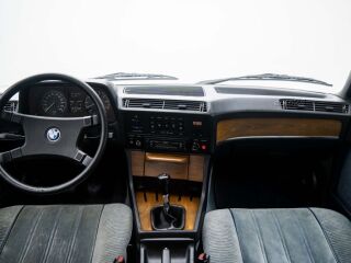 BMW 728 i 2.8 135kW