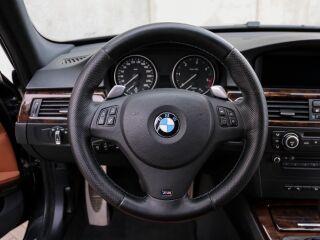 BMW 330 d LCI M-pakett ACC 3.0 180кВ