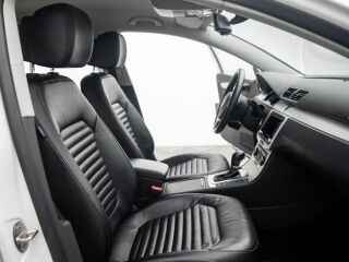 Volkswagen Passat Variant Highline 1.8 118кВ