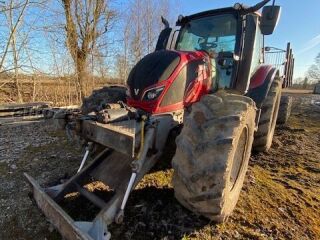 Valtra N154