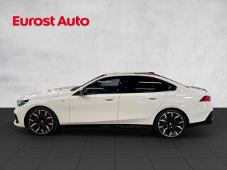 BMW i5 M60 xDrive M-Sportpakett Pro 442kW