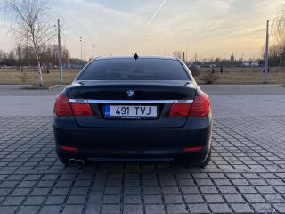 BMW 730 3.0 180кВ