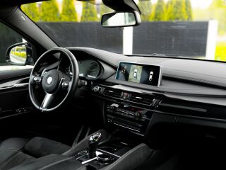 BMW X6 M50D Individual 3.0 280kW