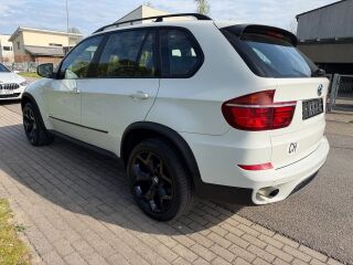 BMW X5 40d SPORTPAKET 3.0 225кВ