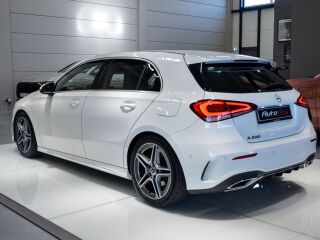 Mercedes-Benz A 200 AMG-Line 1.3 120kW