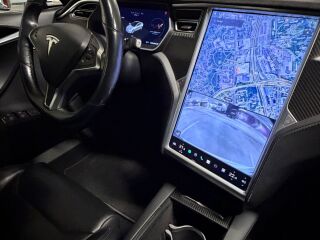 Tesla Model S D75 386kW