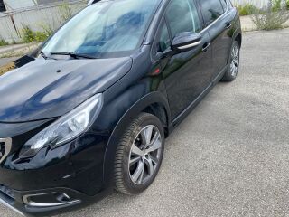 Peugeot 2008 Limited edision 1.2 81kW