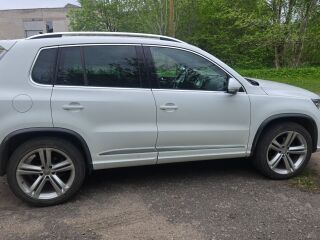 Volkswagen Tiguan R-line 4motion 2.0 130kW