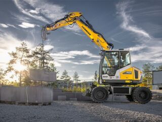 Liebherr A909 / A911 3.8 Kubota V3800 80kW