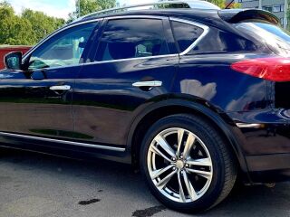 Infiniti EX30 Executive AWD FuIl Options 3.0 V-6 TDI 175кВ