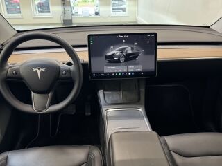 Tesla Model Y LongRange RWD 120kW
