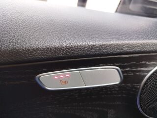 Mercedes-Benz C 220 AVANGARDE AMBIENT LIGHT 2.0 R4 143kW