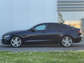 Jaguar XE 25t HSE 2.0 184kW