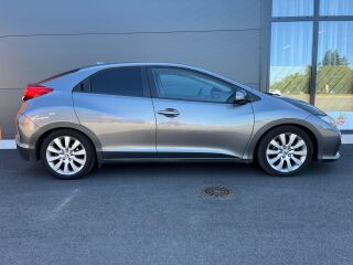 Honda Civic 1.8 104kW