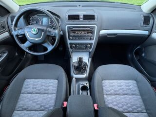 Skoda Octavia Combi Comfortline 4X4 1.6 TDI 77kW