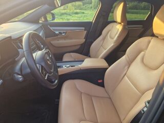 Volvo S90 Momentum 2.0 T4 140kW