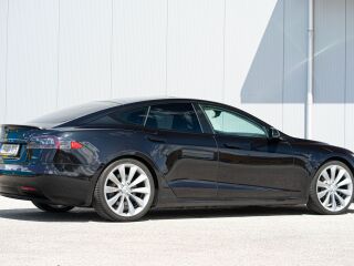 Tesla Model S 75D Shadow Line 386 KW 158кВ