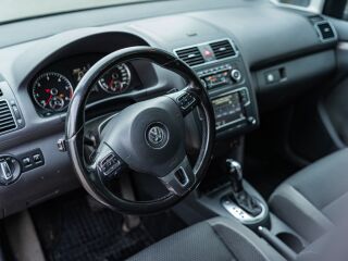 Volkswagen Touran 1.6 77kW