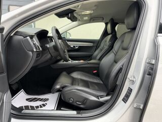 Volvo V90 Inscription Luxury Facelift MY24 2.0 B4 KERS MILD Kerghübriid 145kW