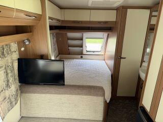 Hobby 400 SFE DE LUXE